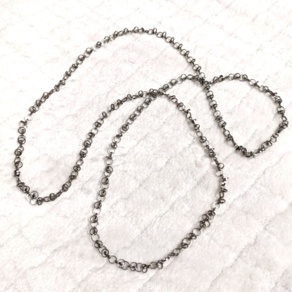 Vintage Silvertone Interlocking Circle Necklace 4… - image 1